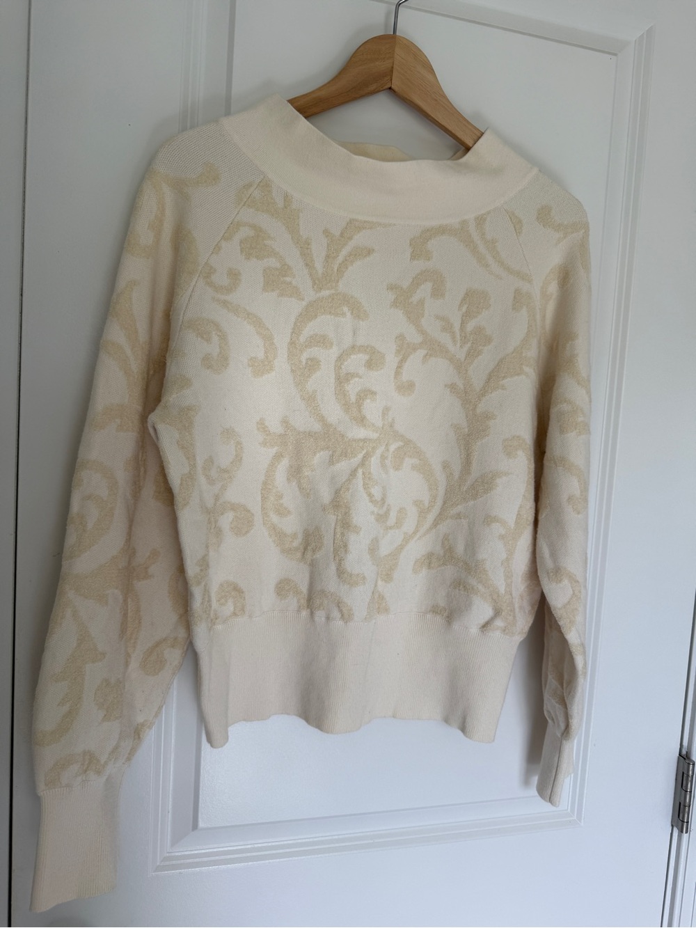 Anthropologie Cream damask jacquard knit sweatshirt small